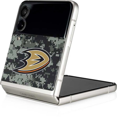 NHL Anaheim Ducks Camo Galaxy Z Flip4 5G Skin